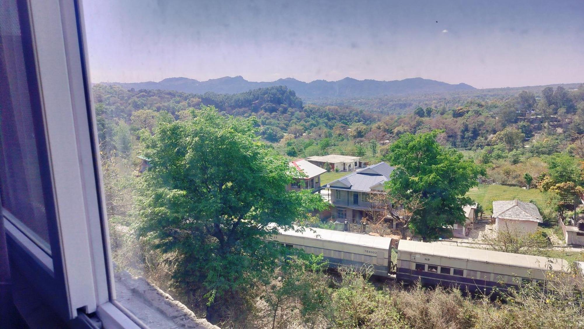 Hotel Binwa View Baijnāth 外观 照片