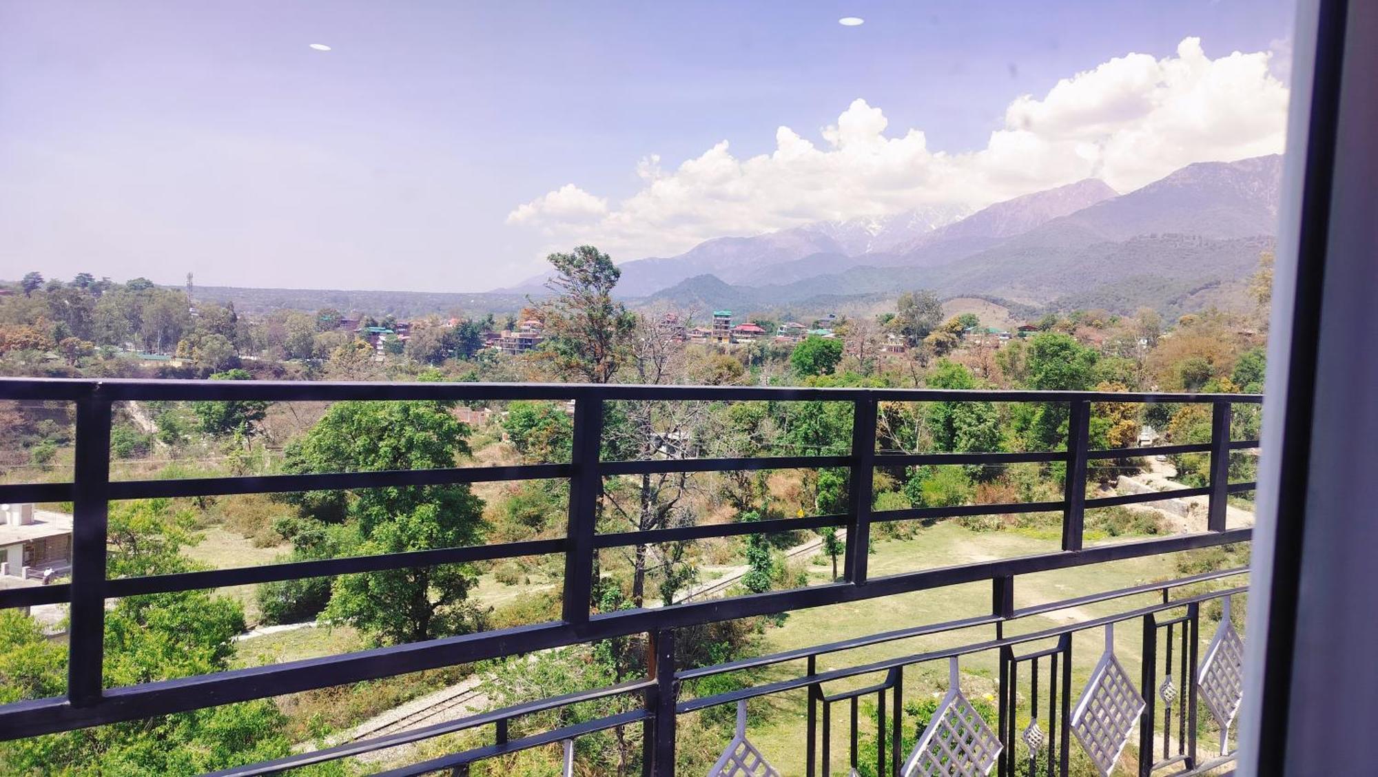 Hotel Binwa View Baijnāth 外观 照片
